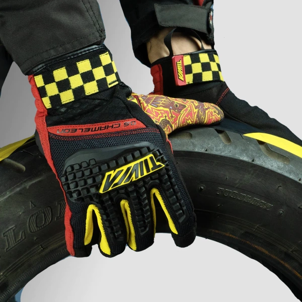 Tiivra Ds Chameleon Motorcycle Riding Gloves