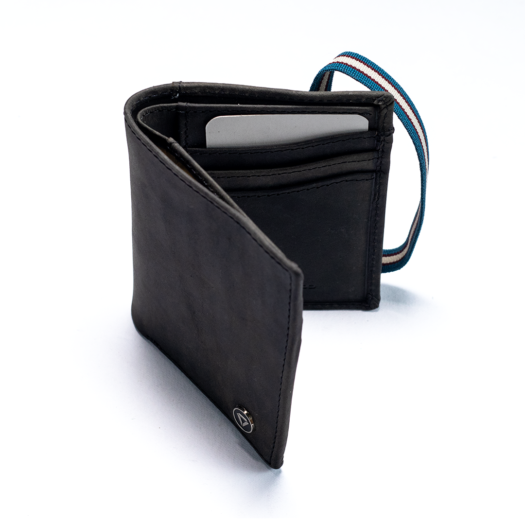 Carbonado Leather Black Bi-Fold E Plus Wallet