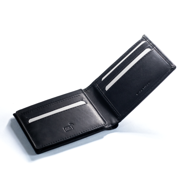 Carbonado Leather Black Bi-Fold Classic Wallet