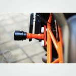MOTOAGGRANDIZE Frame Sliders for KTM Duke 125 / 200 / 250 / 390 - Orange White